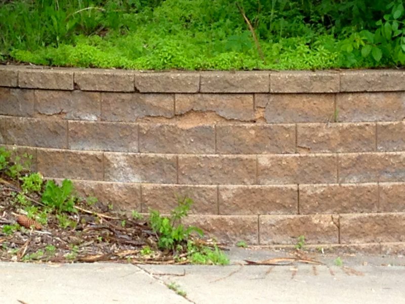 Don T Buy Cheap Concrete Retaining Wall Block Or Patio Pavers